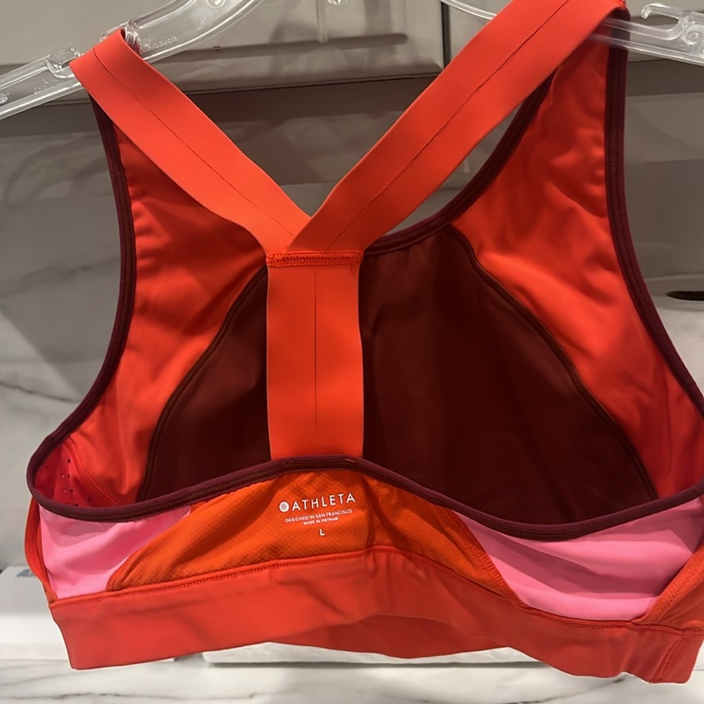 Athleta Bra (Large)